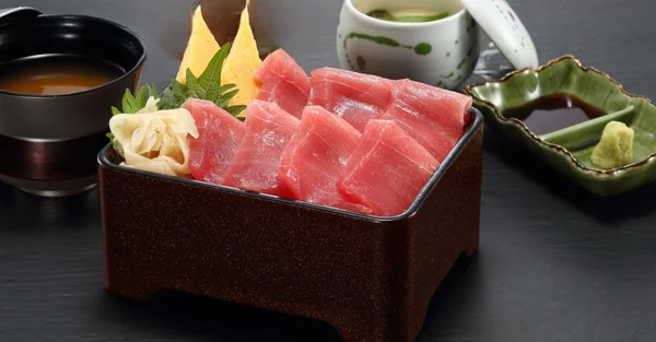 天然南鮪鉄火重御膳